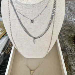 Stella & Dot Heirloom Layered Necklace 3 ways to wear Retail $94 Displayed Only